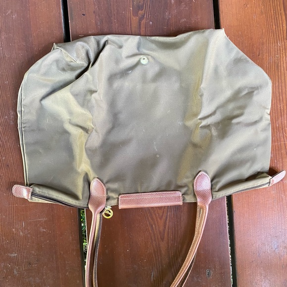 Longchamp Le Pliage Tote - Picture 4 of 7